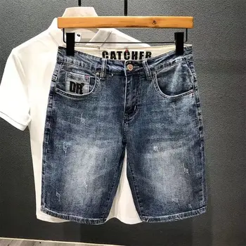 Луксозни Мъжки ежедневни Корейски плътно прилепнали мъжки дънки 2023 година за выстиранных дънкови шорти с директни штанинами, летни къси дънки в ретро стил за мъже