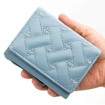 Модерен женски кратък чантата с бродерия във формата на сърце, портфейл за монети с цип, чанта, държач за карти, опростен дизайн